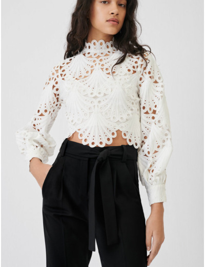 Pantalon taille haute et ceinturé
