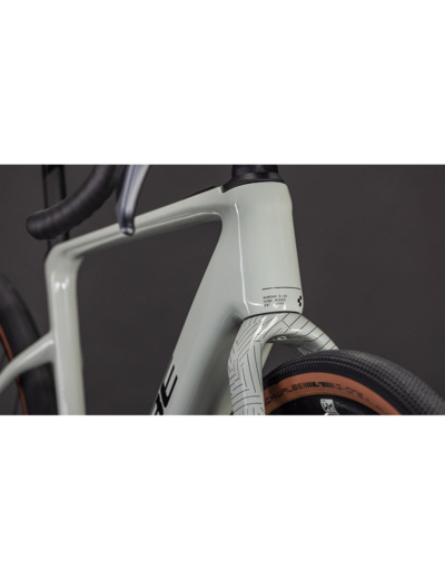 Vélo de gravel électrique NUROAD HYBRID C:62 RACE 400X Beige/Noir