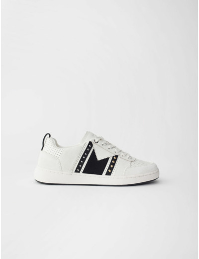 Baskets en cuir studées