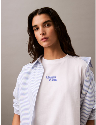 T-SHIRT AVEC LOGO