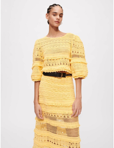 Pull en maille crochets et franges