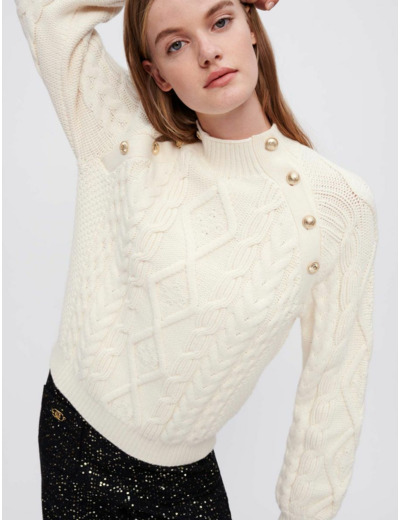 Gros pull en maille tressée écru