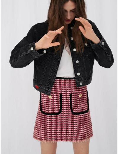 Blouson en jean avec écusson