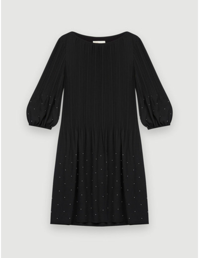Robe fluide et plissée à studs
