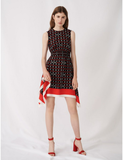 Robe smockée en satin à imprimé foulard