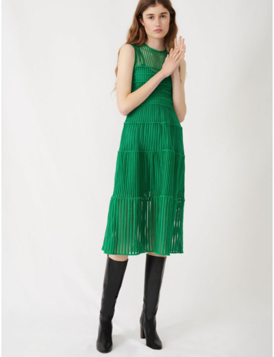 Robe en matière fantaisie