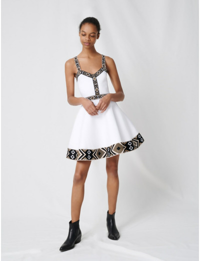Robe patineuse en maille blanche