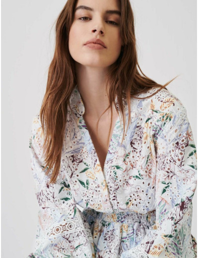 Robe en guipure imprimée à galons