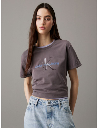 T-SHIRT COURT