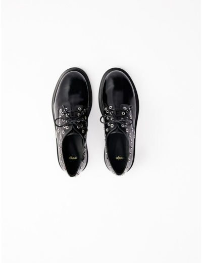 Derbies en cuir lisse à œillets