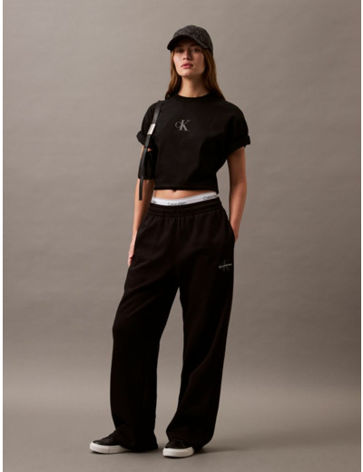 T-SHIRT COURT