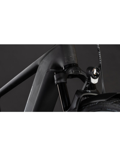 Vélo trekking électrique KATHMANDU HYBRID ONE11 HPC SLT 800 Carbone