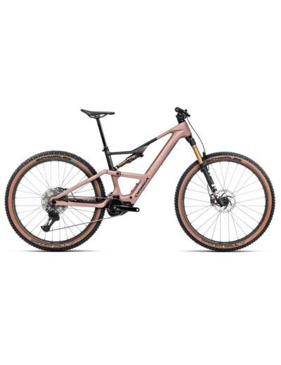 VTT tout suspendu électrique RISE SL M-LTD 420W Rose du Désert/Carbone