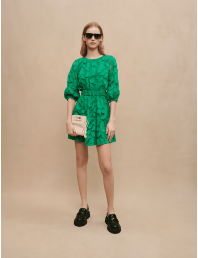 Robe courte en coton brodé