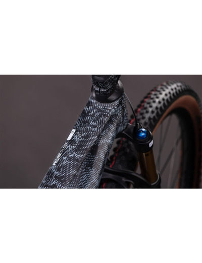 VTT semi rigide PHENIX C:68X SLT Noir/Blanc