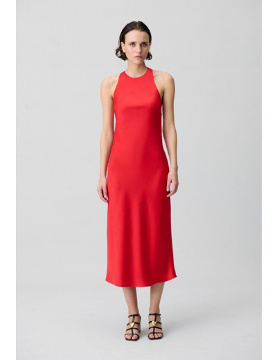 Robe longue satinée dos nu