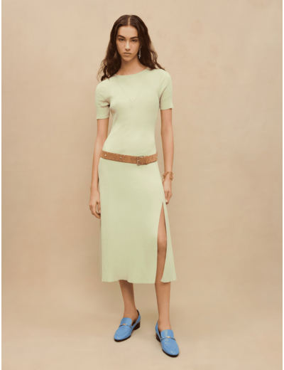 Robe fendue en maille