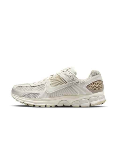 NIKE ZOOM VOMERO 5