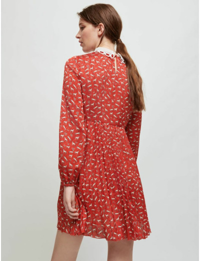 Robe en imprimé chevaux à col en guipure