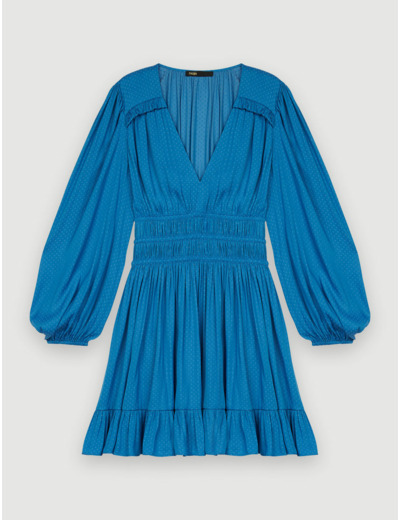 Robe en satin à volants