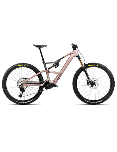 VTT tout suspendu électrique RISE LT M10 630W Rose du Désert/Carbone