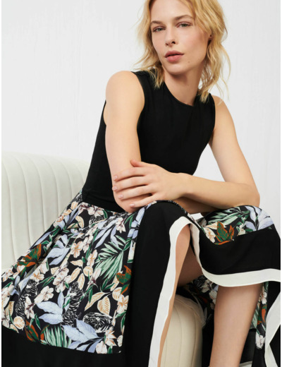 Robe trompe l'œil en satin imprimé