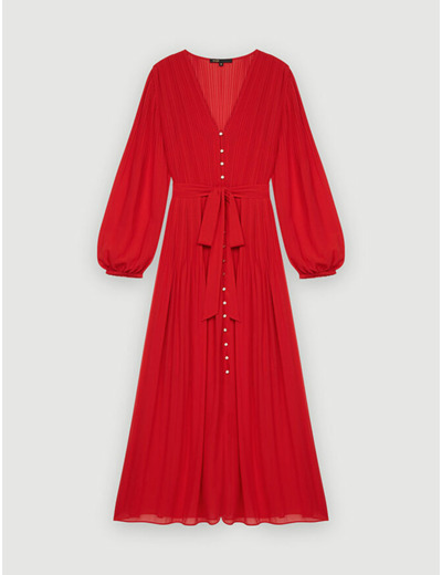 Robe en mousseline plissée et ceinturée