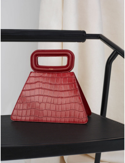 Sac pyramide en cuir embossé
