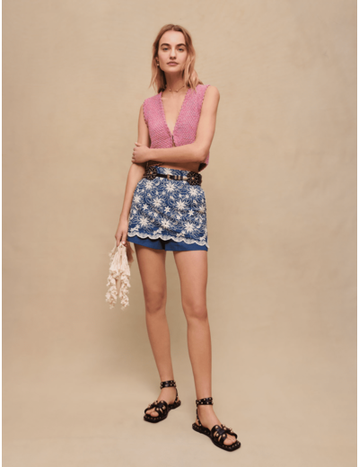 Short à broderies fleuries