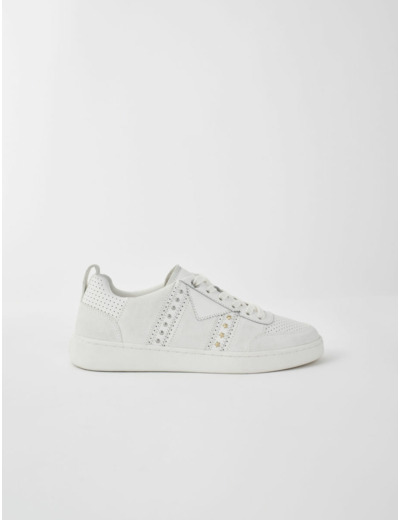 Baskets cuir blanches studées
