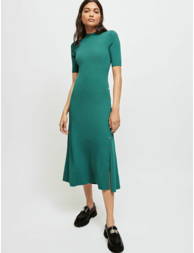 Robe en maille à côtes