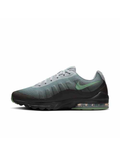 NIKE AIR MAX INVIGOR